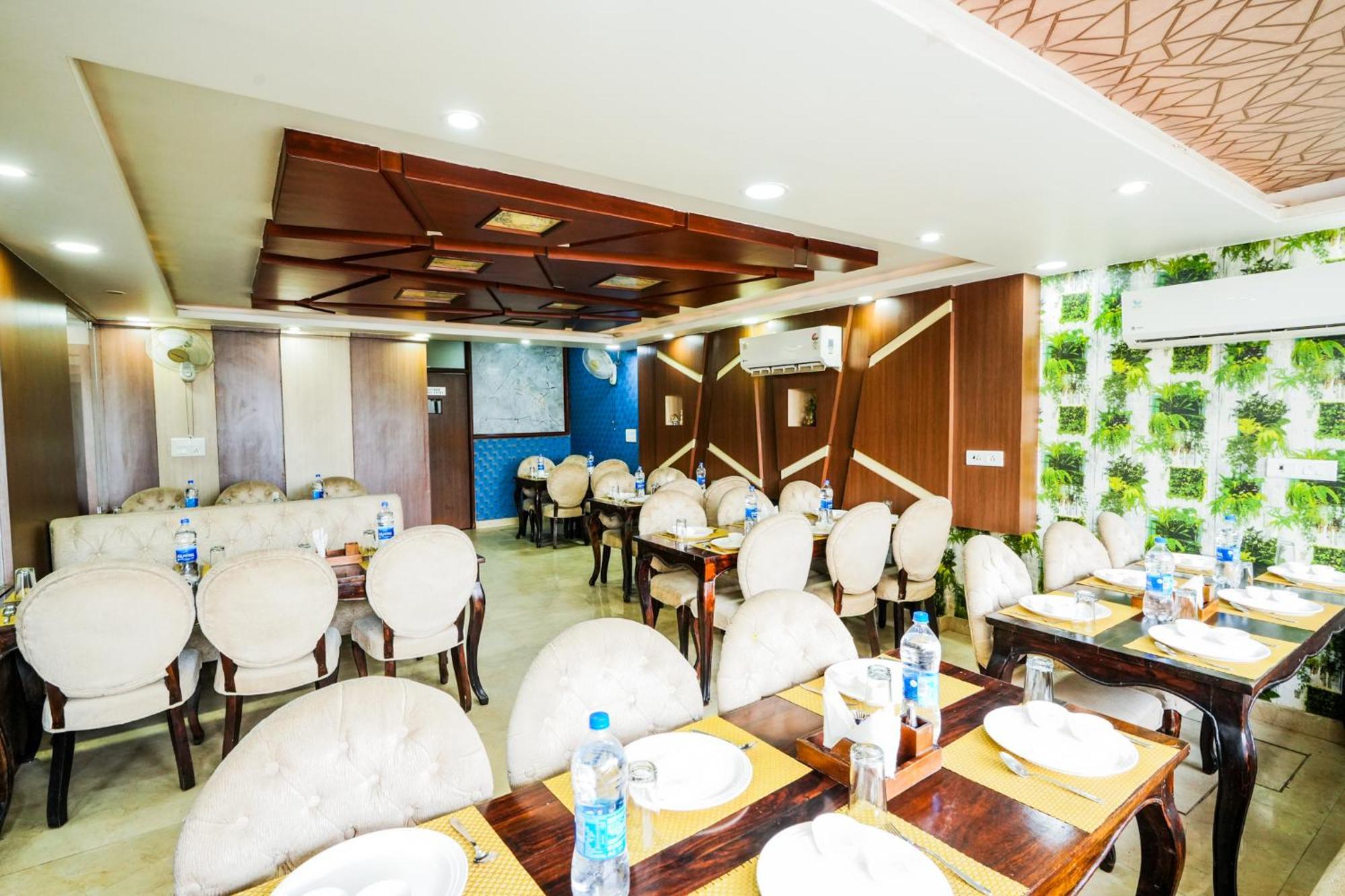 Hotel Olive Greens Near Jaipur International Airport Exterior foto