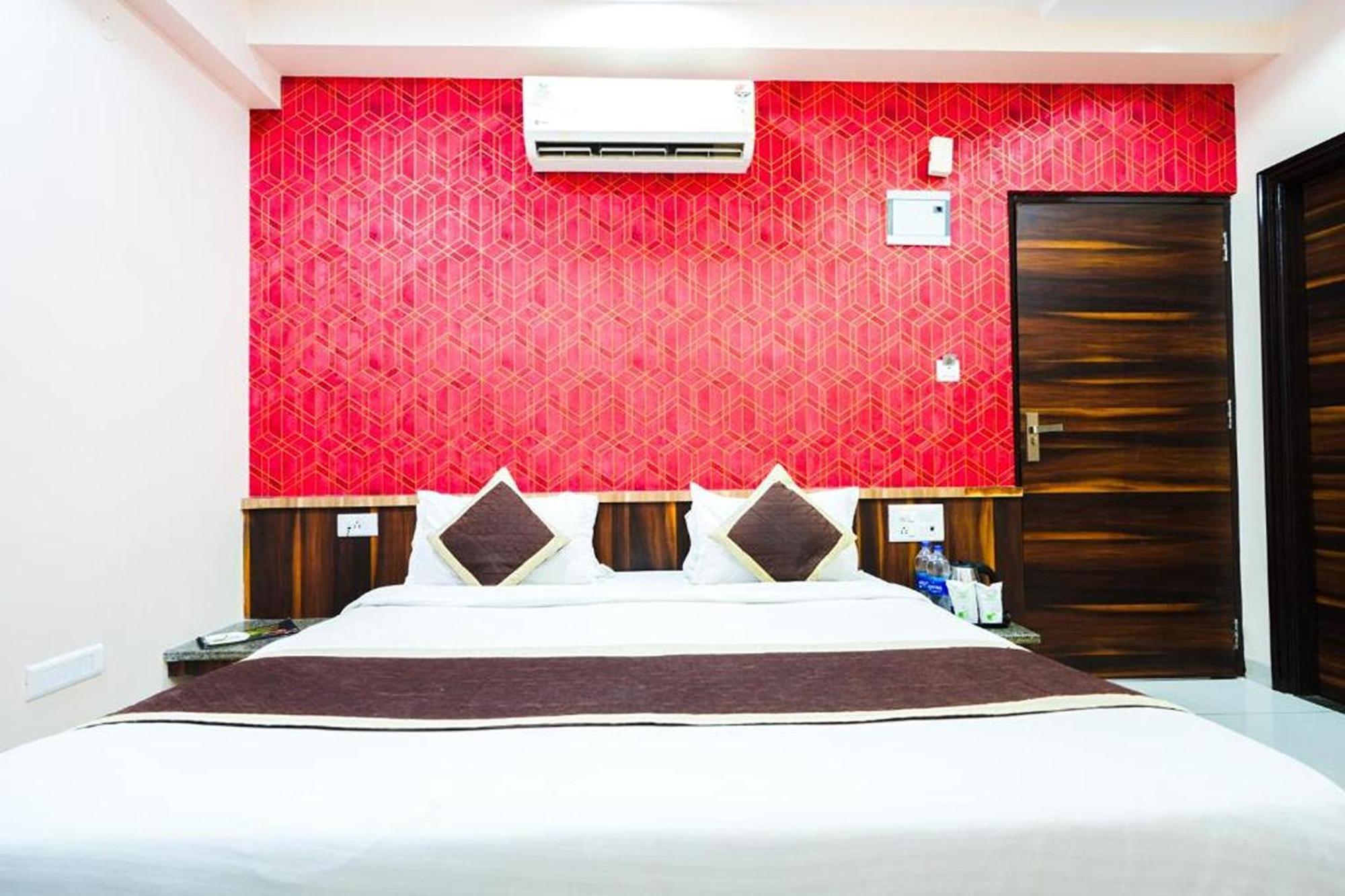 Hotel Olive Greens Near Jaipur International Airport Exterior foto
